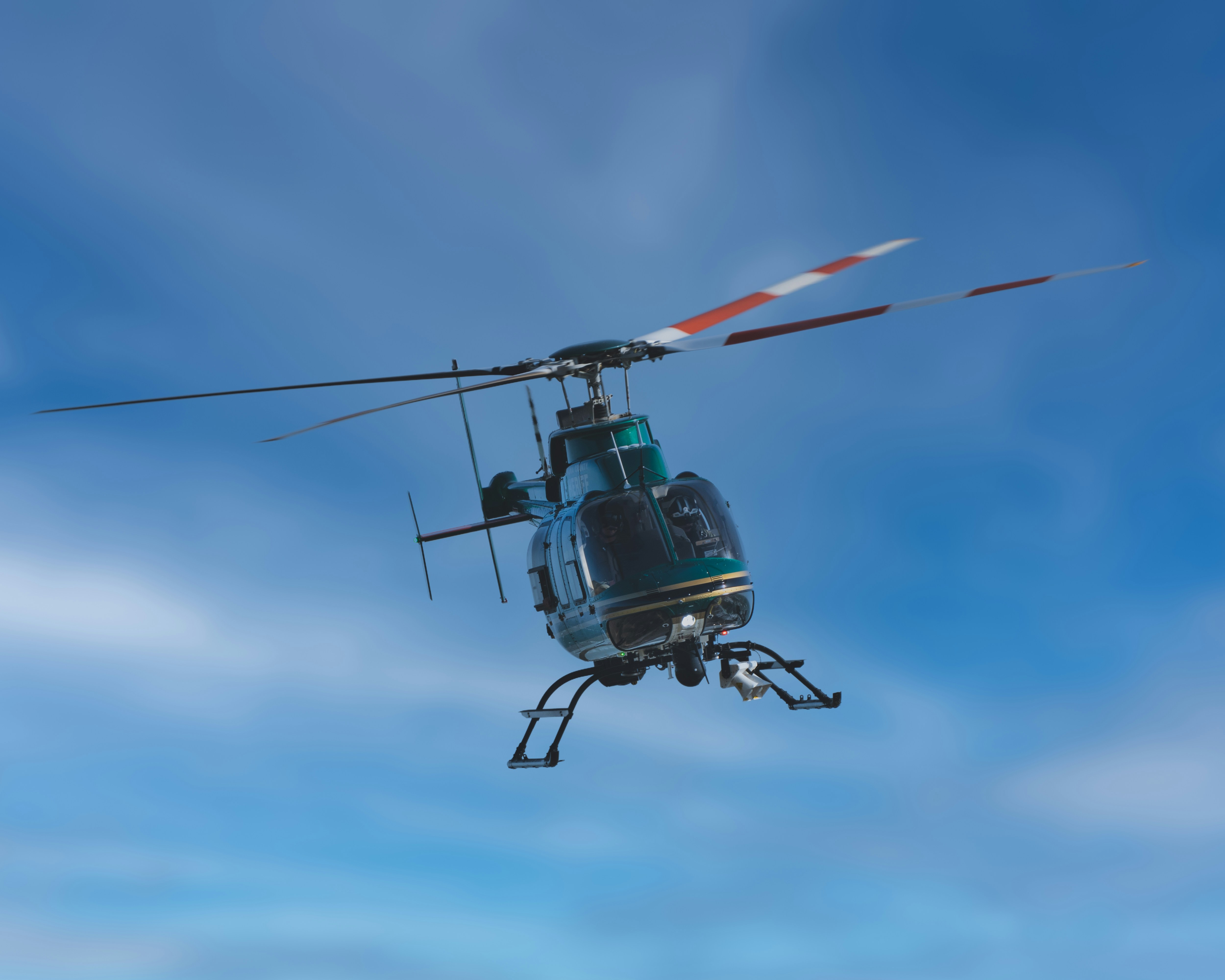 Professional helicopter operations - Fixed-Wing and Rotary pilots